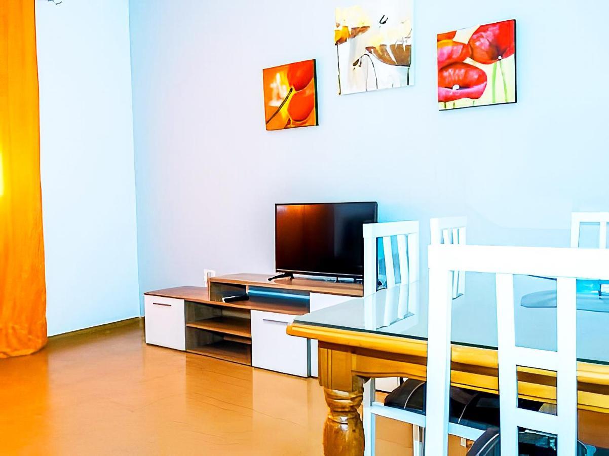 Apartamentos Garaje & Aire & Wifi & Solo Familias Y Parejas Conil De La Frontera Zewnętrze zdjęcie