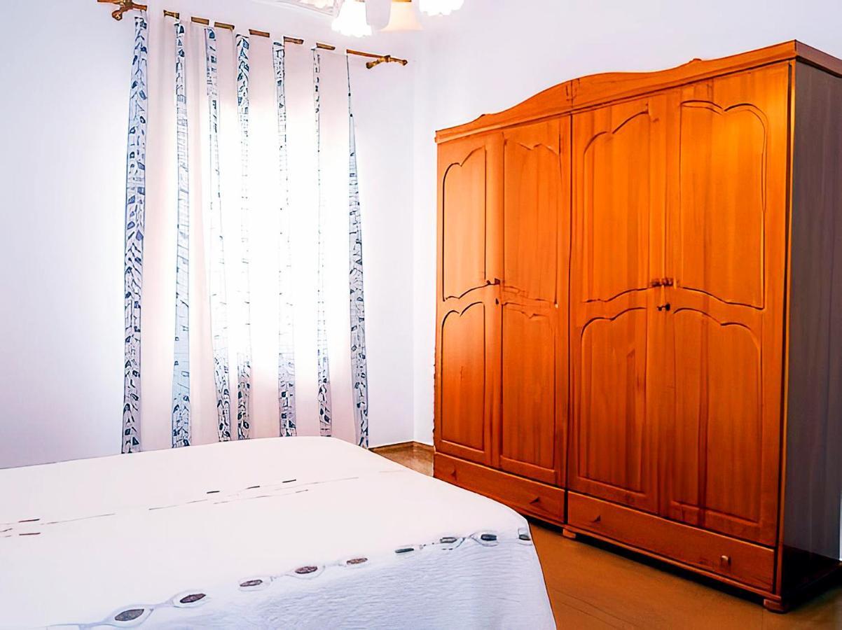 Apartamentos Garaje & Aire & Wifi & Solo Familias Y Parejas Conil De La Frontera Zewnętrze zdjęcie